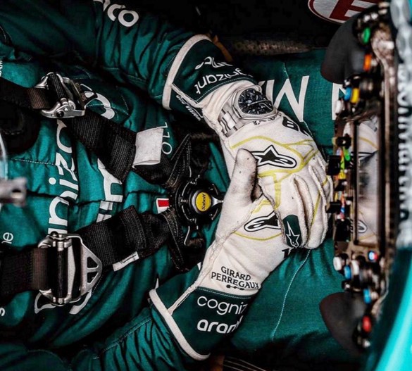 Choosing a pair of racing gloves