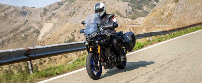 Dunlop Sportmax Roadsmart IV Motorcycle Tyre