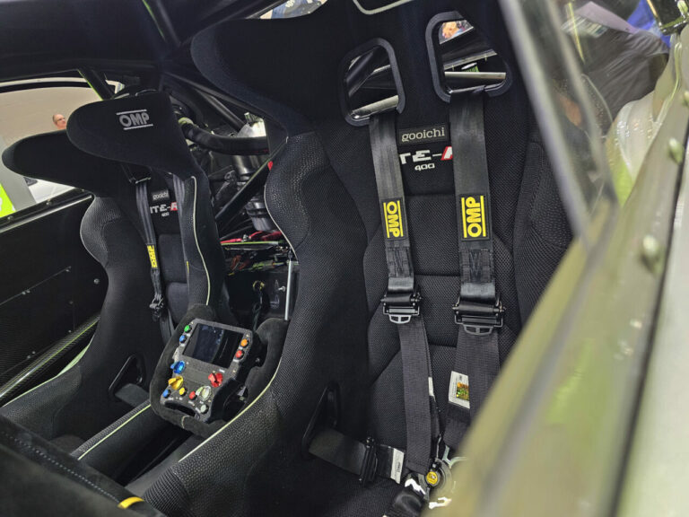 Rally seats FIA 8855-1999