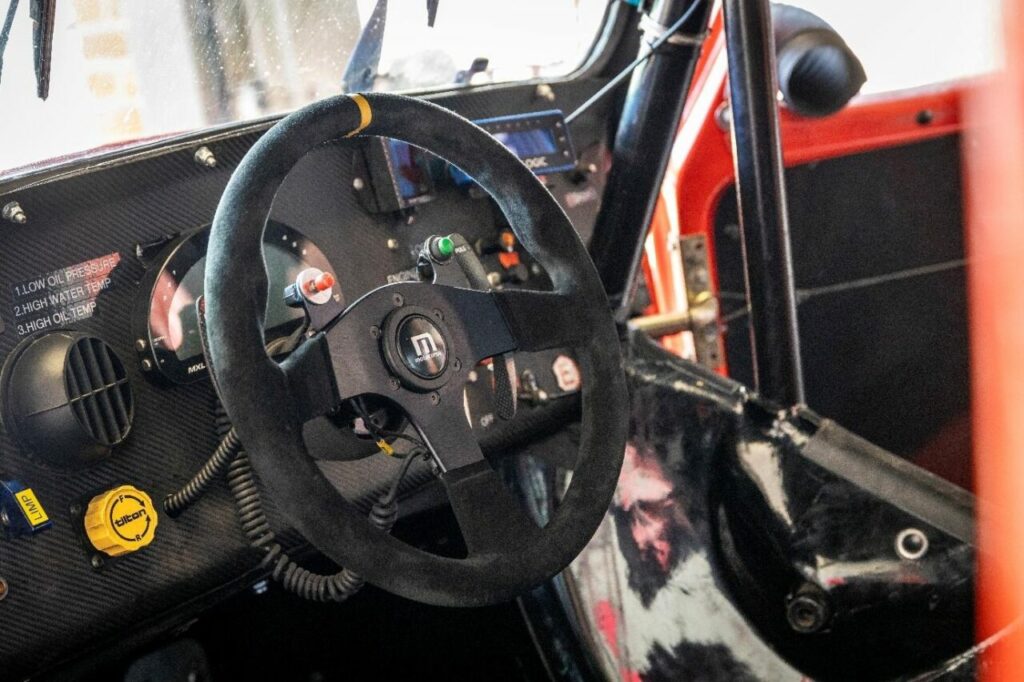 Demon Tweeks Steering Wheel Guide