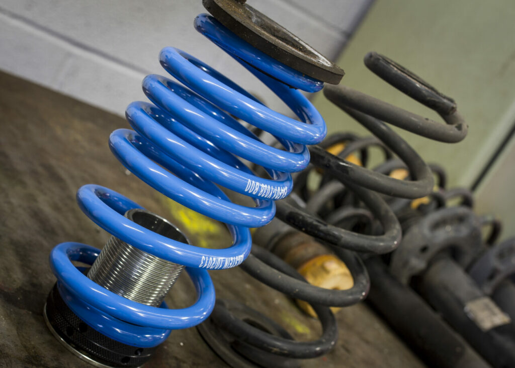 Lowering springs