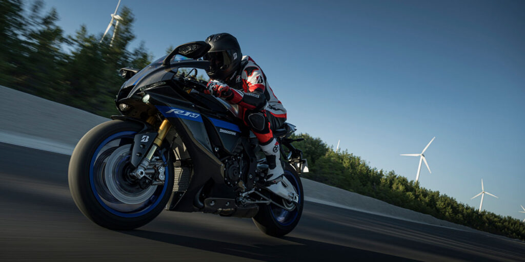 Bridgestone Battlax S23